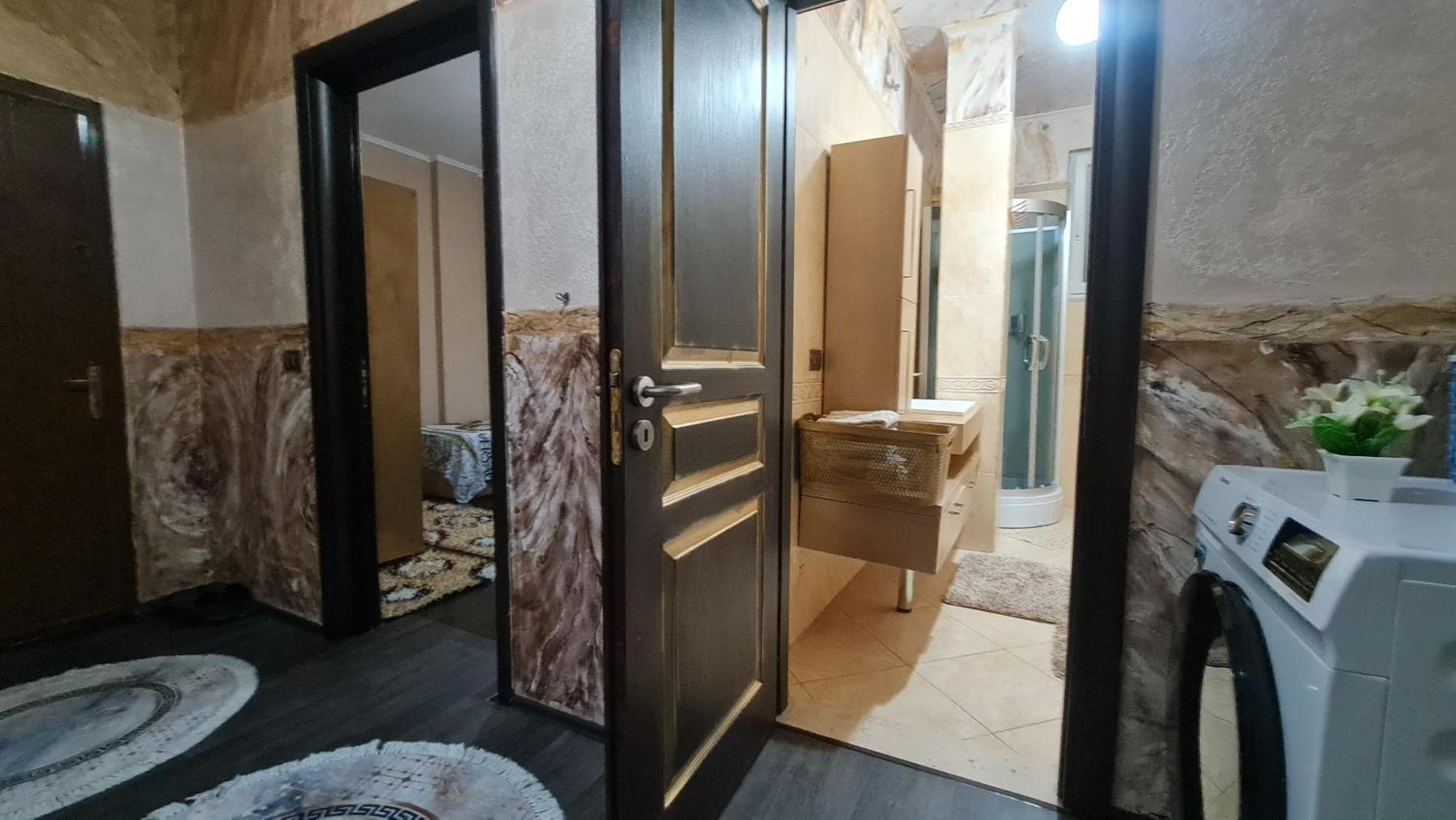 Top Shkodra Location מראה חיצוני תמונה
