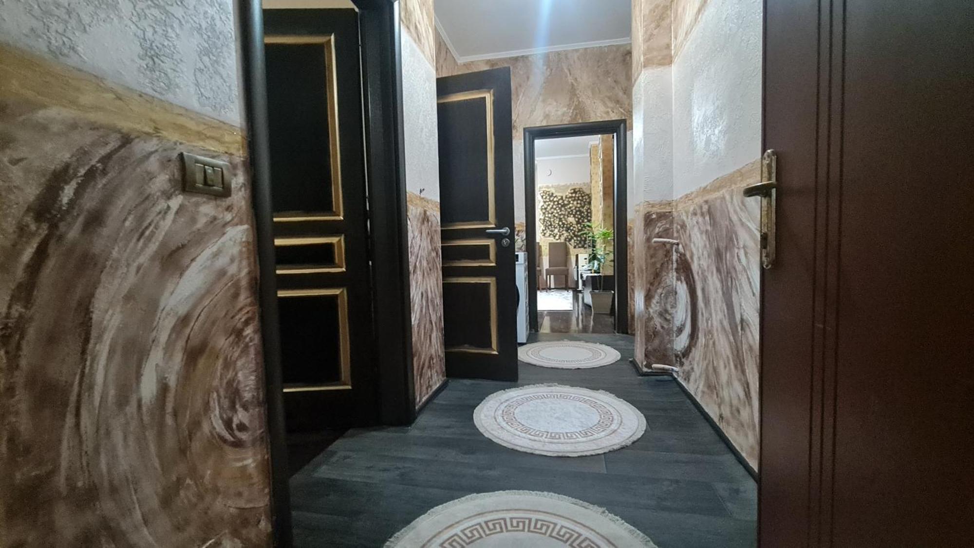 Top Shkodra Location מראה חיצוני תמונה
