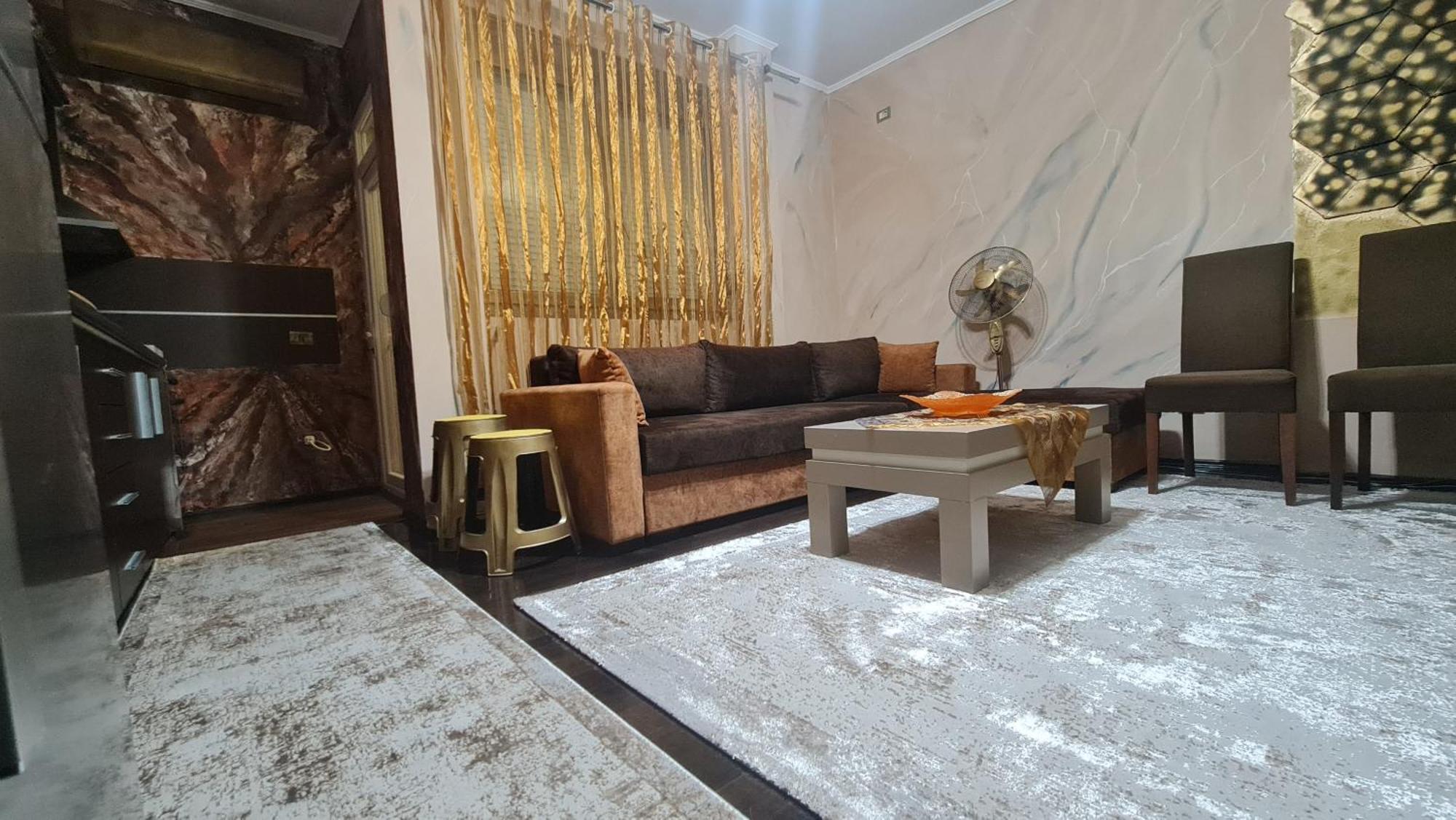 Top Shkodra Location מראה חיצוני תמונה